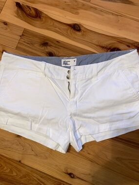American Eagle Outfitters White Women's Denim-Style Shorts
